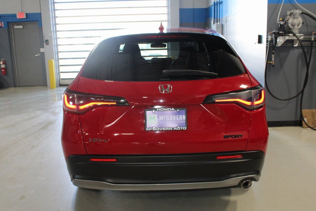 Used 2025 Honda HR-V Sport image 38