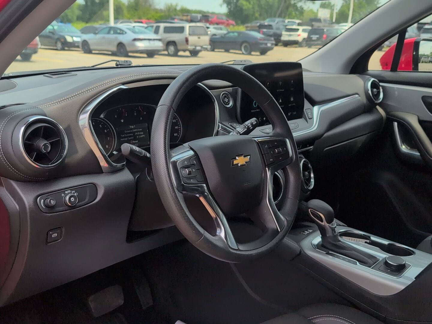 Used 2024 Chevrolet Blazer LT w/ Convenience Package FWD image 15