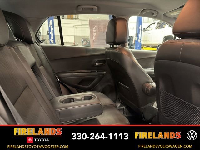 Used 2018 Chevrolet Trax LT w/ LT Convenience Package image 29