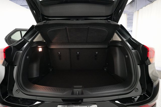 Used 2023 Buick Encore GX Select w/ Sport Touring Package image 10