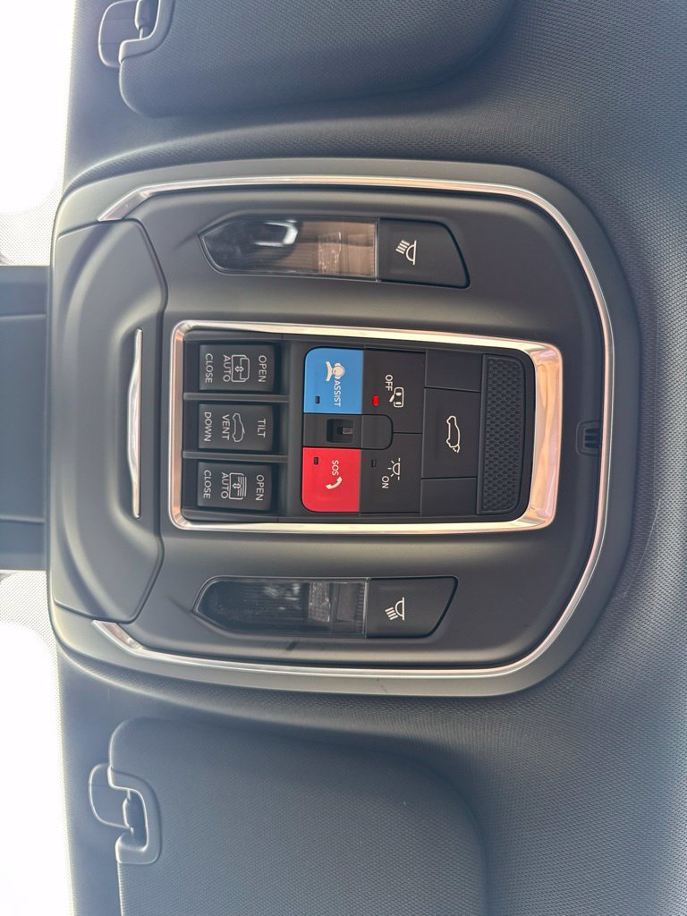 New 2026 Jeep Cherokee Limited AWD/4WD image 20