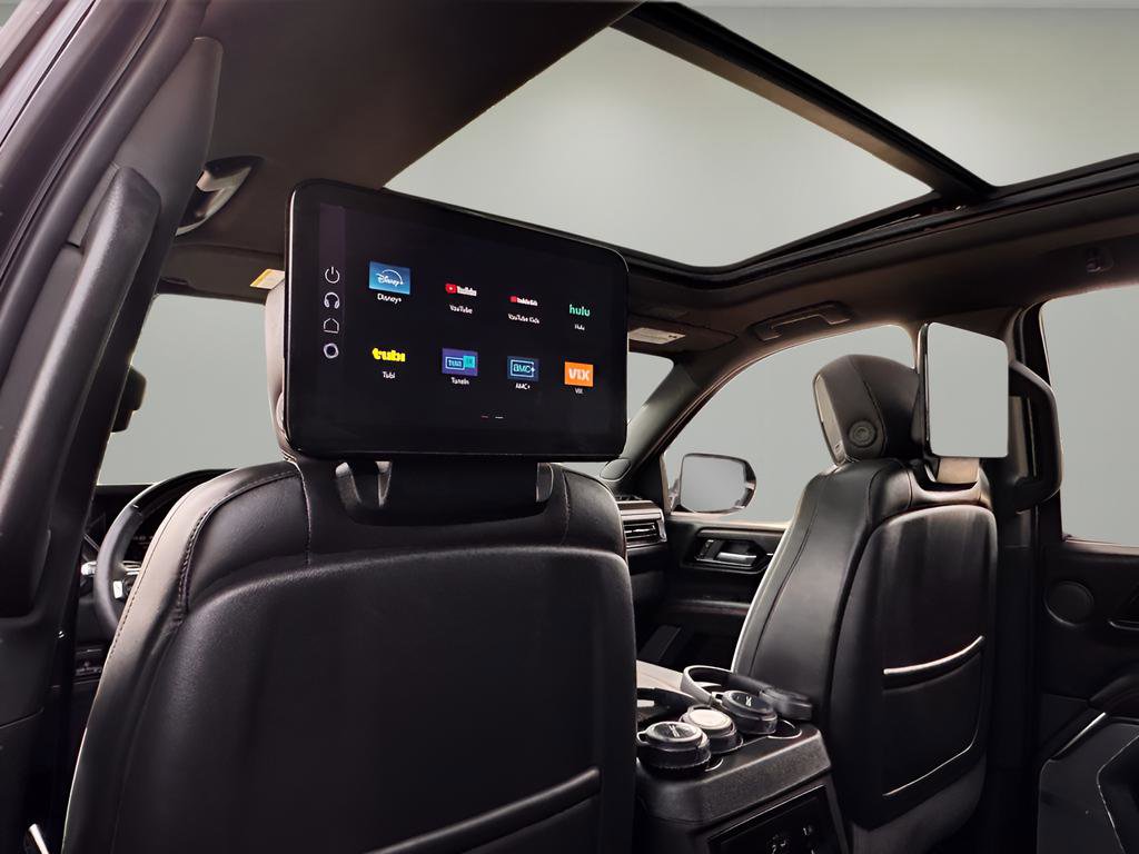 Used 2025 GMC Yukon AT4 Ultimate w/ LPO, Floor Liner Package image 28