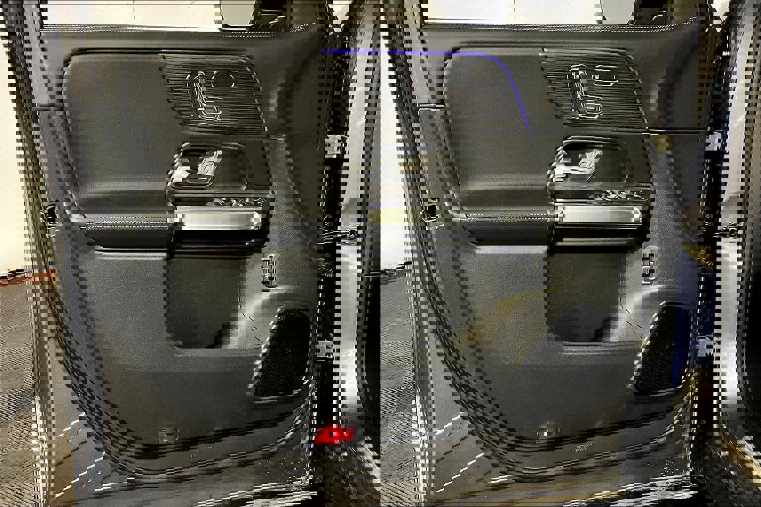 New 2026 Mercedes-Benz GLB 250 4MATIC image 11