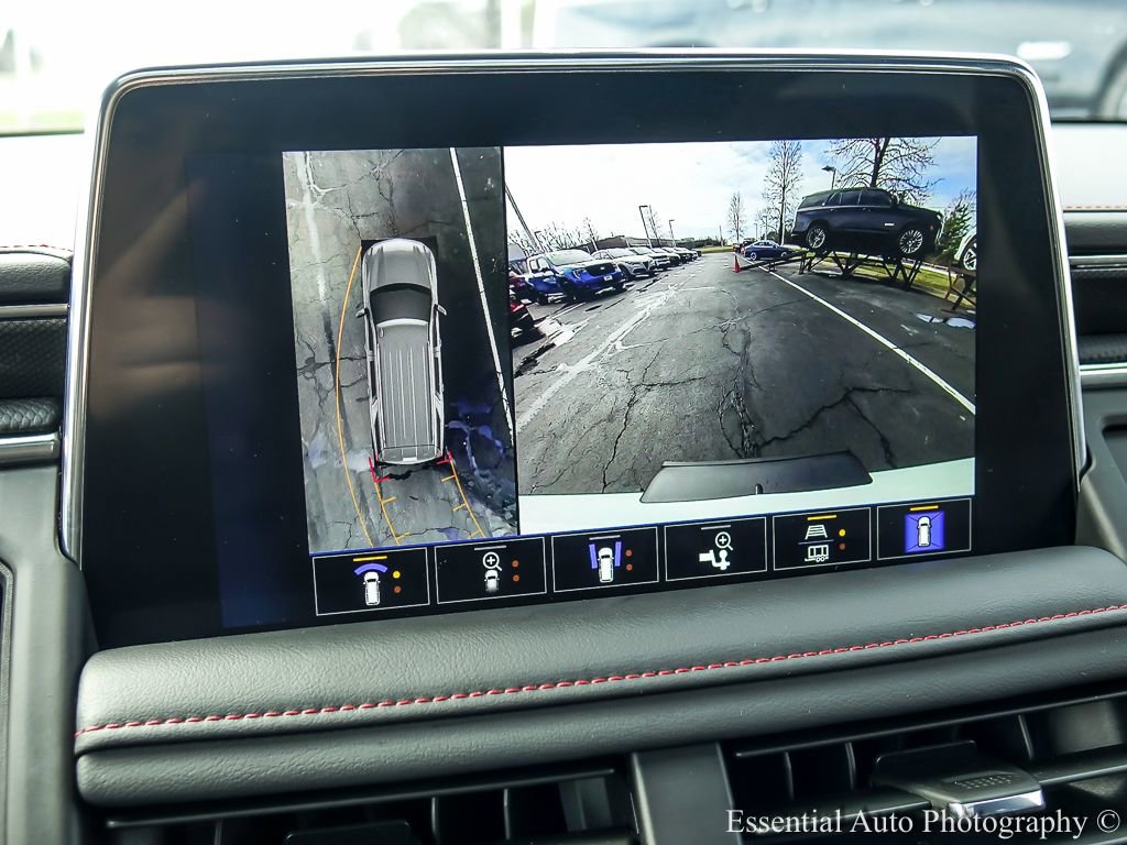 Used 2024 Chevrolet Suburban RST w/ Luxury Package image 27