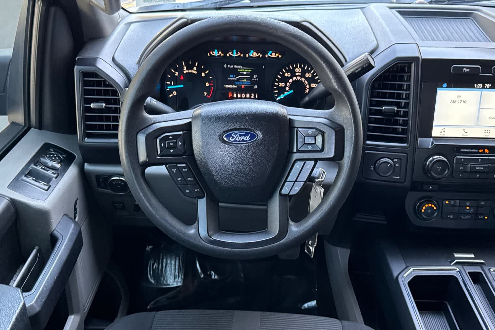 Used 2017 Ford F150 XL w/ Equipment Group 101A Mid RWD image 14