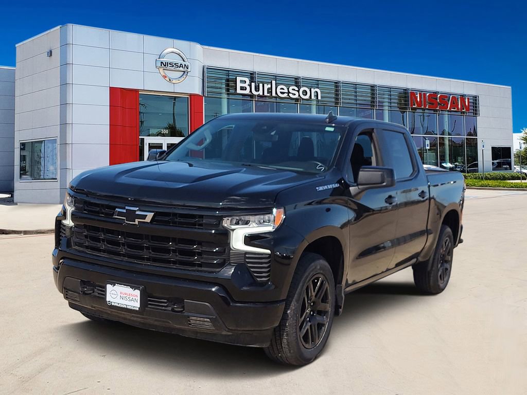 Used 2024 Chevrolet Silverado 1500 RST image 1