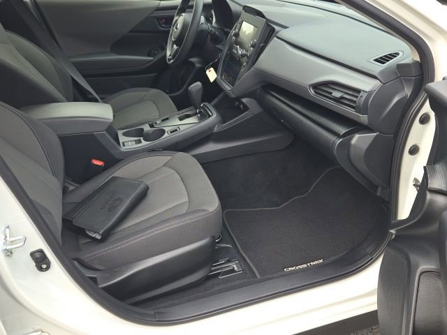 Certified 2024 Subaru Crosstrek 2.0i w/ Crosstrek Mirror Package image 10