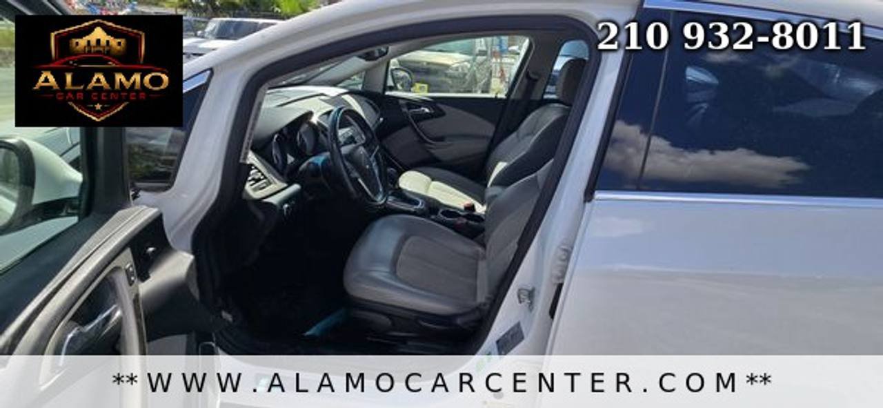 Used 2014 Buick Verano FWD image 31