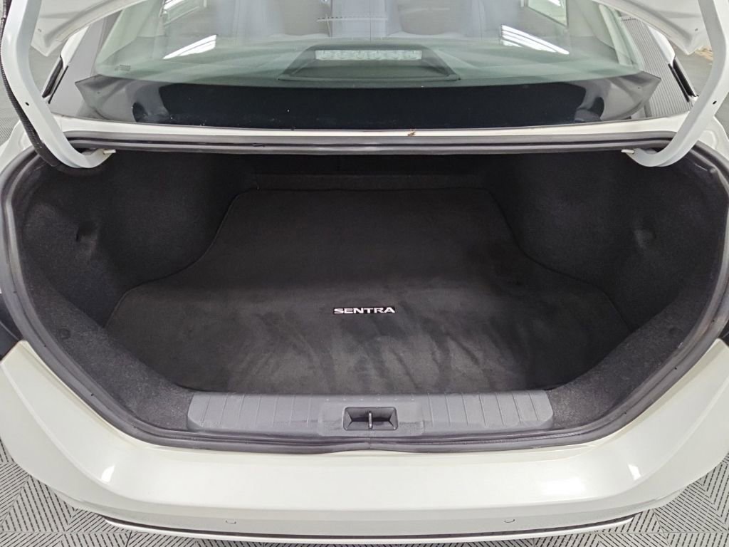 Used 2020 Nissan Sentra SV w/ Electronics Package FWD image 28