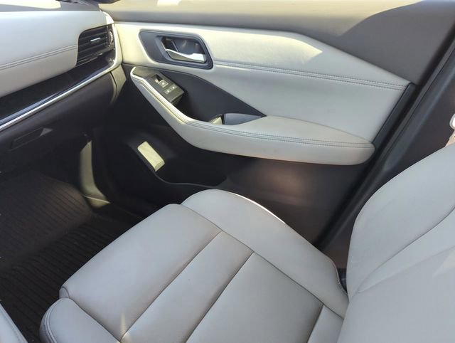 Certified 2023 Nissan Rogue SL w/ SL Premium Package image 29