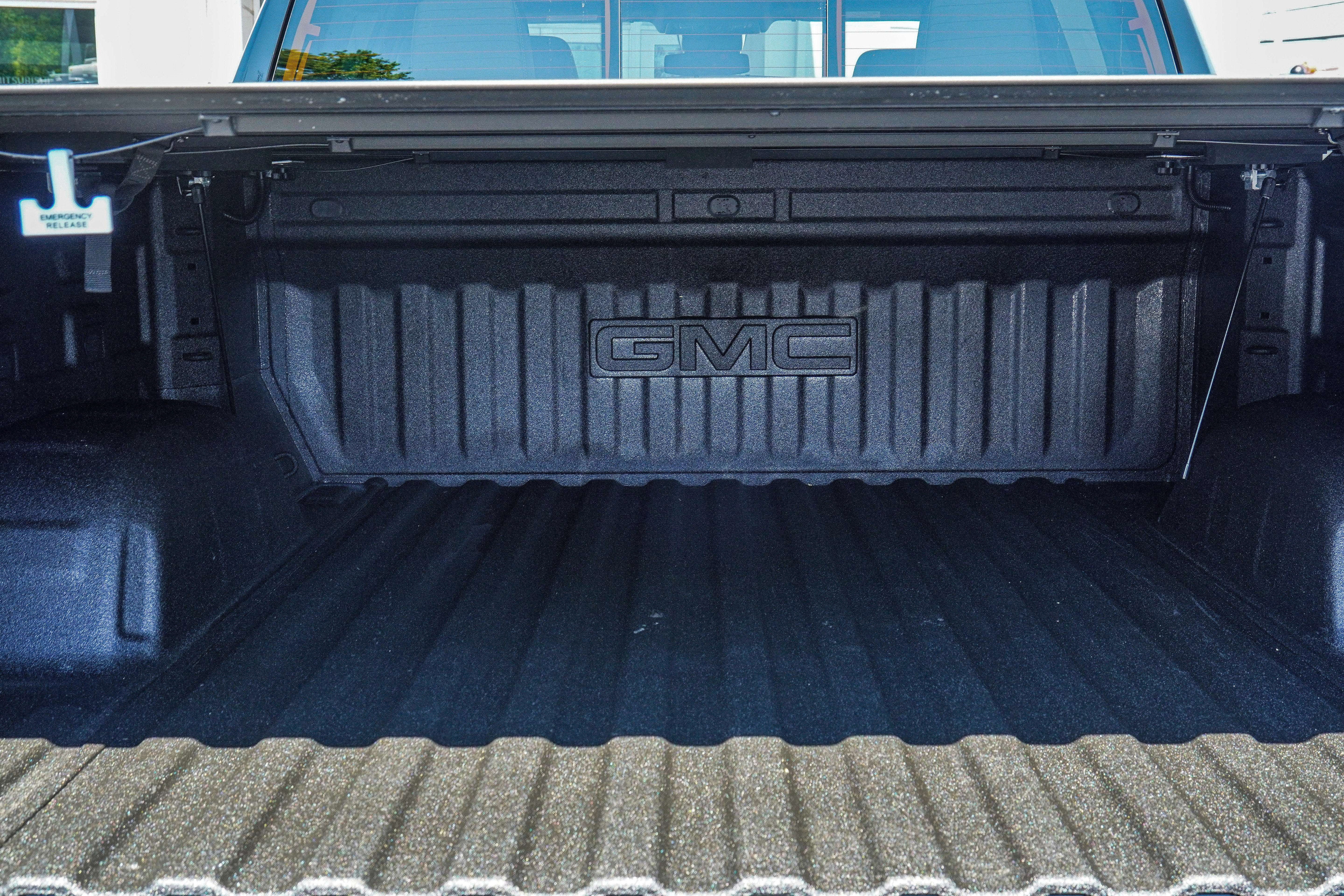 Used 2025 GMC Sierra 1500 Elevation w/ Elevation Premium Package image 53