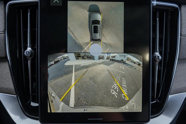 New 2026 Volvo XC90 B6 Plus w/ Protection Package Premier image 41