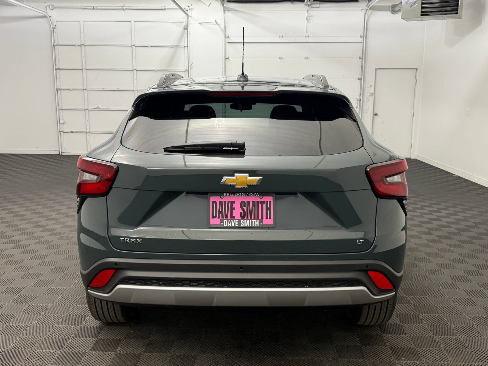 New 2026 Chevrolet Trax LT w/ Driver Confidence Package FWD image 10