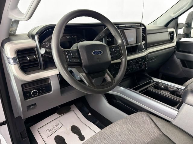 Used 2024 Ford F250 XLT image 9