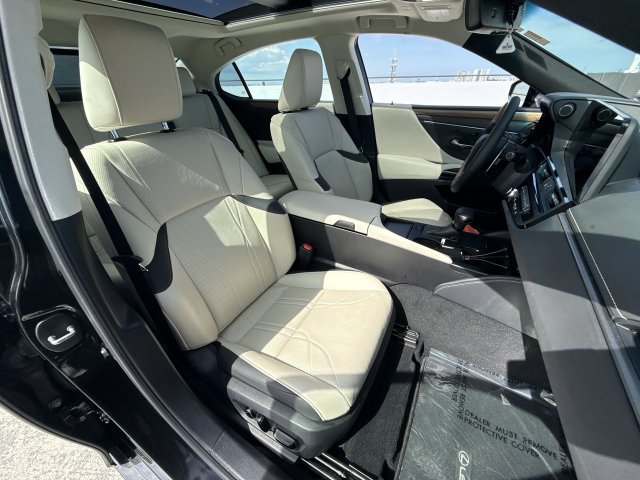 Certified 2025 Lexus ES 350 w/ Technology Package FWD image 26