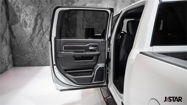 New 2026 RAM 2500 Laramie w/ Night Edition image 8