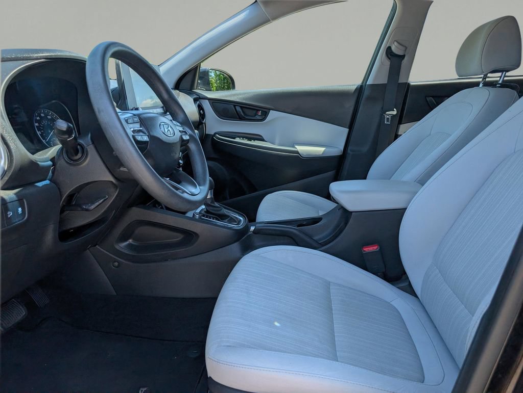 Used 2022 Hyundai Kona SEL FWD image 17