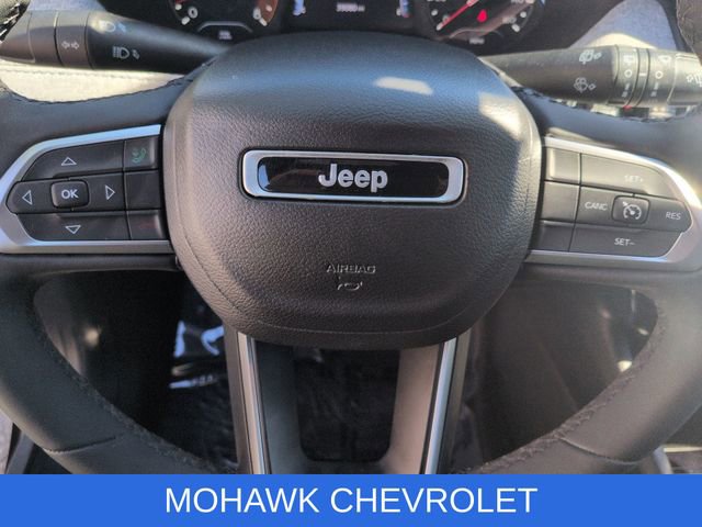 Used 2023 Jeep Compass Latitude AWD/4WD image 12
