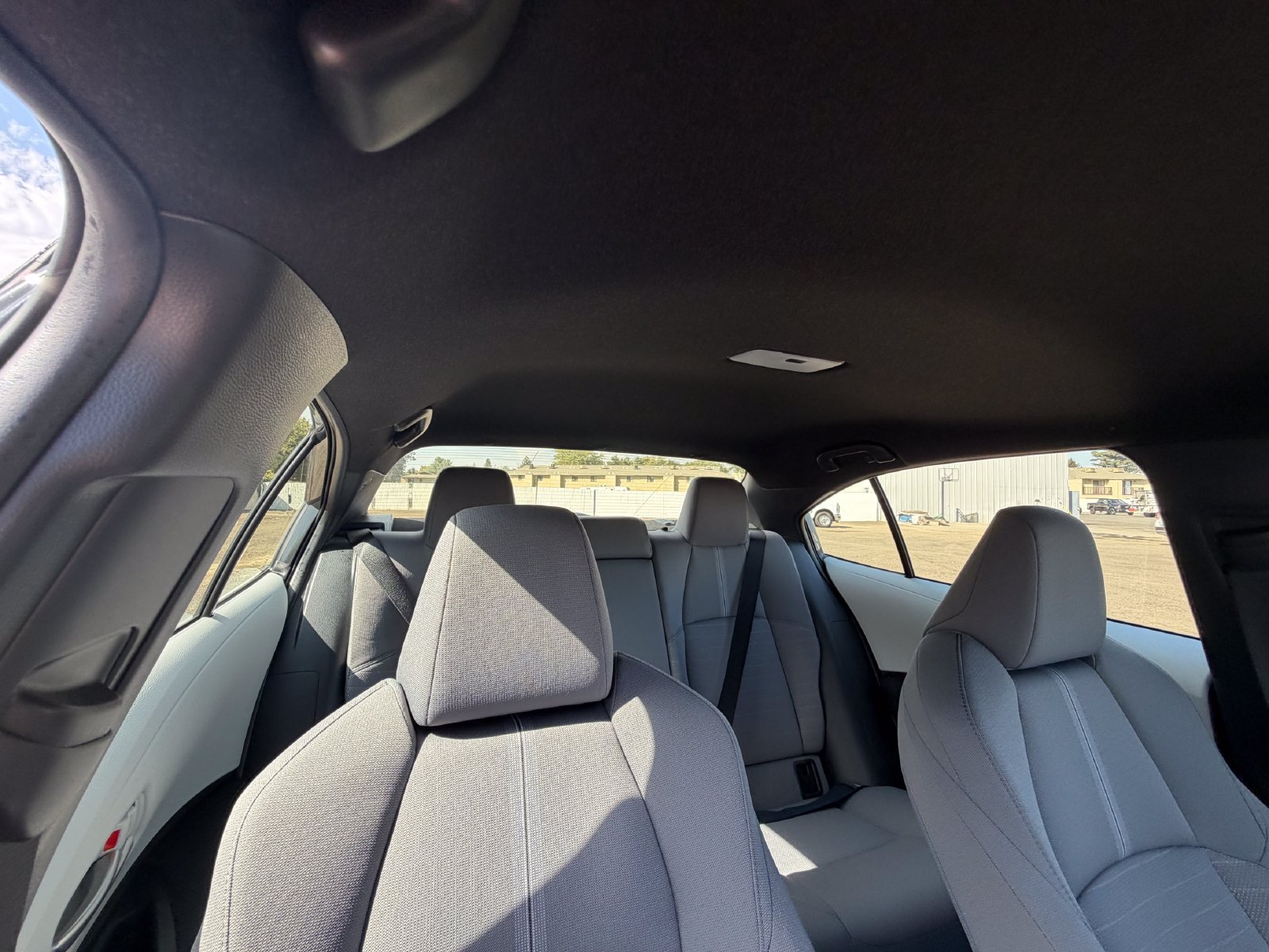 Used 2026 Toyota Corolla SE FWD image 17
