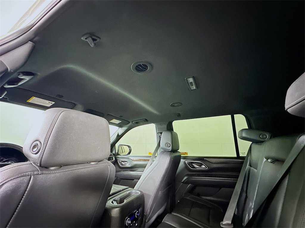 Used 2021 Chevrolet Suburban LT image 13
