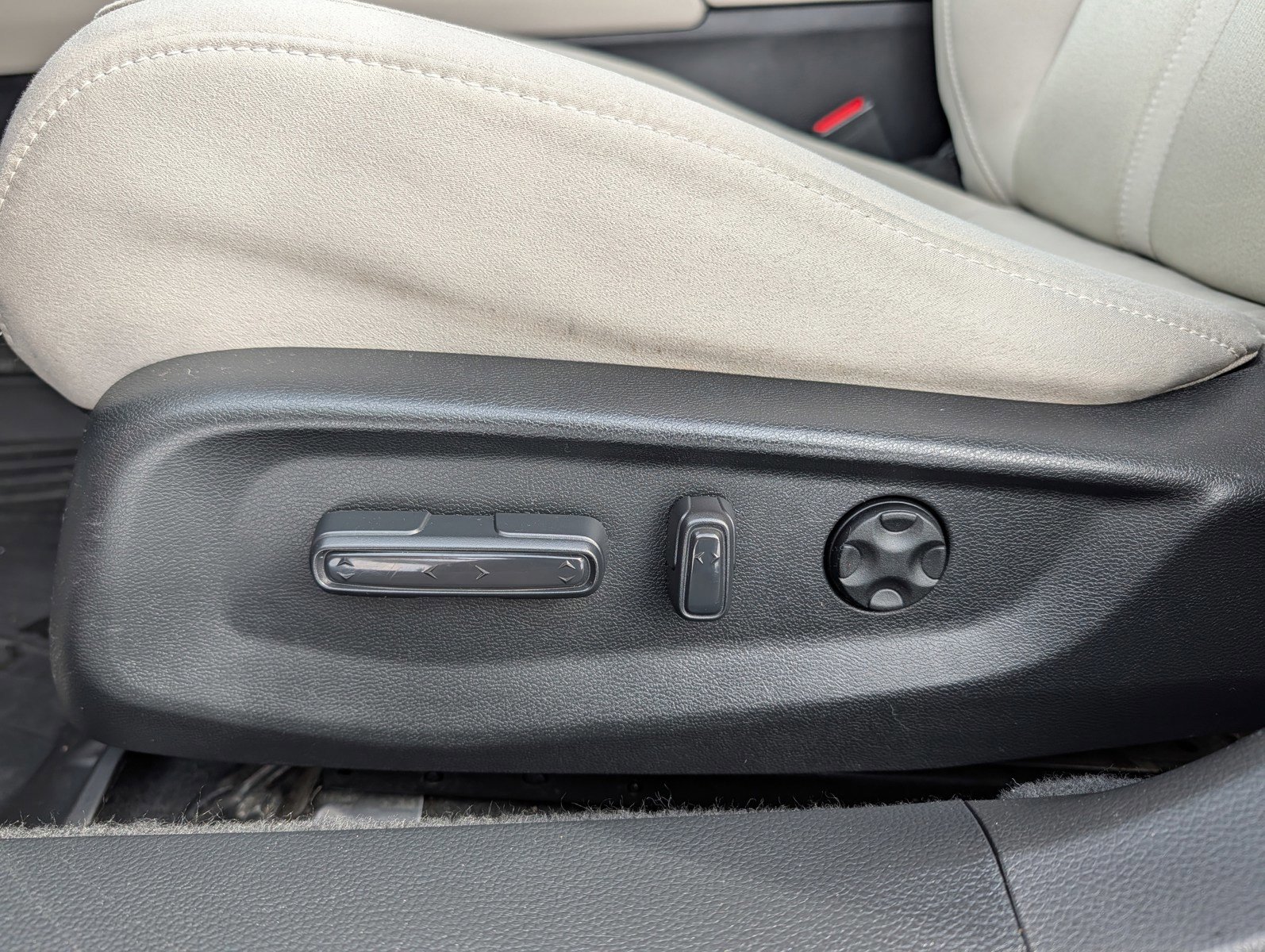 Used 2020 Honda Accord EX image 19