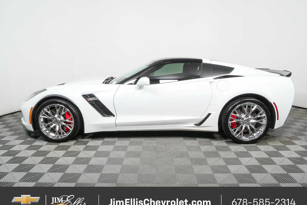 Certified 2015 Chevrolet Corvette Z06 w/ 3LZ Preferred Equipment Group image 33