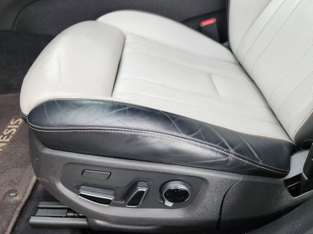 Used 2018 Genesis G80 3.3T Sport image 27