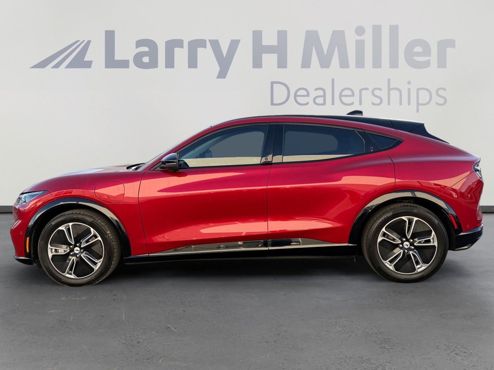 Certified 2023 Ford Mustang Mach-E Premium RWD image 2