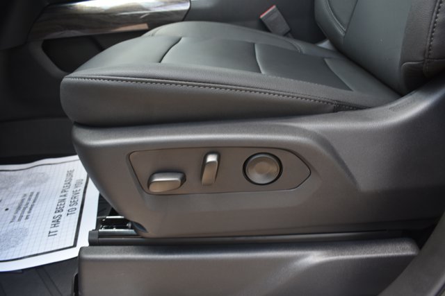 New 2026 Chevrolet Silverado 1500 LTZ w/ Technology Package AWD/4WD image 17