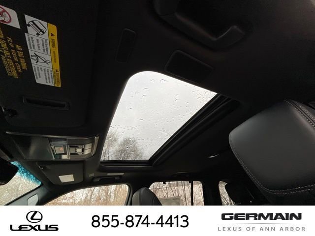 New 2026 Lexus LX 600 4WD w/ Premium Package image 20