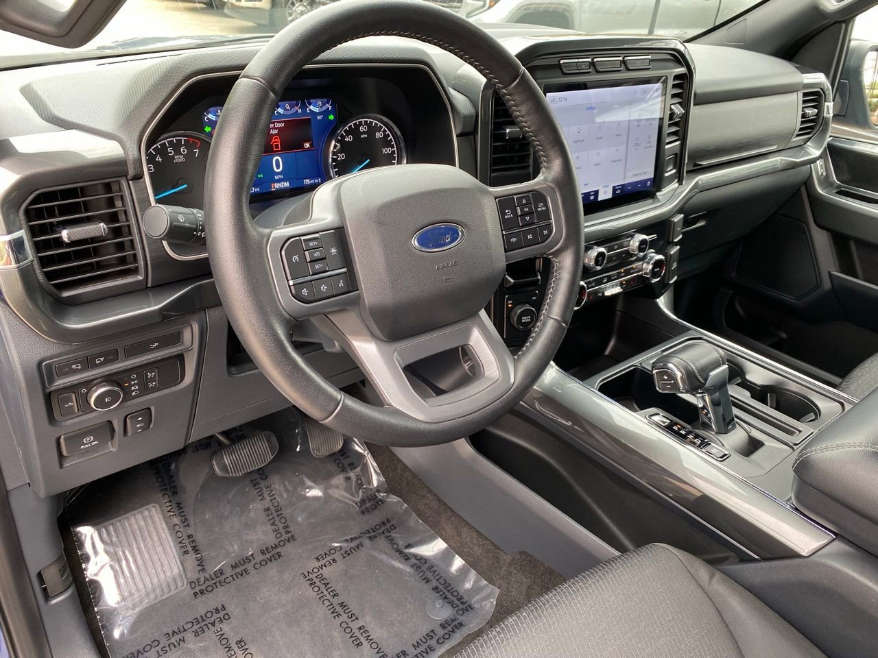 Certified 2022 Ford F150 XLT w/ Equipment Group 302A High image 33