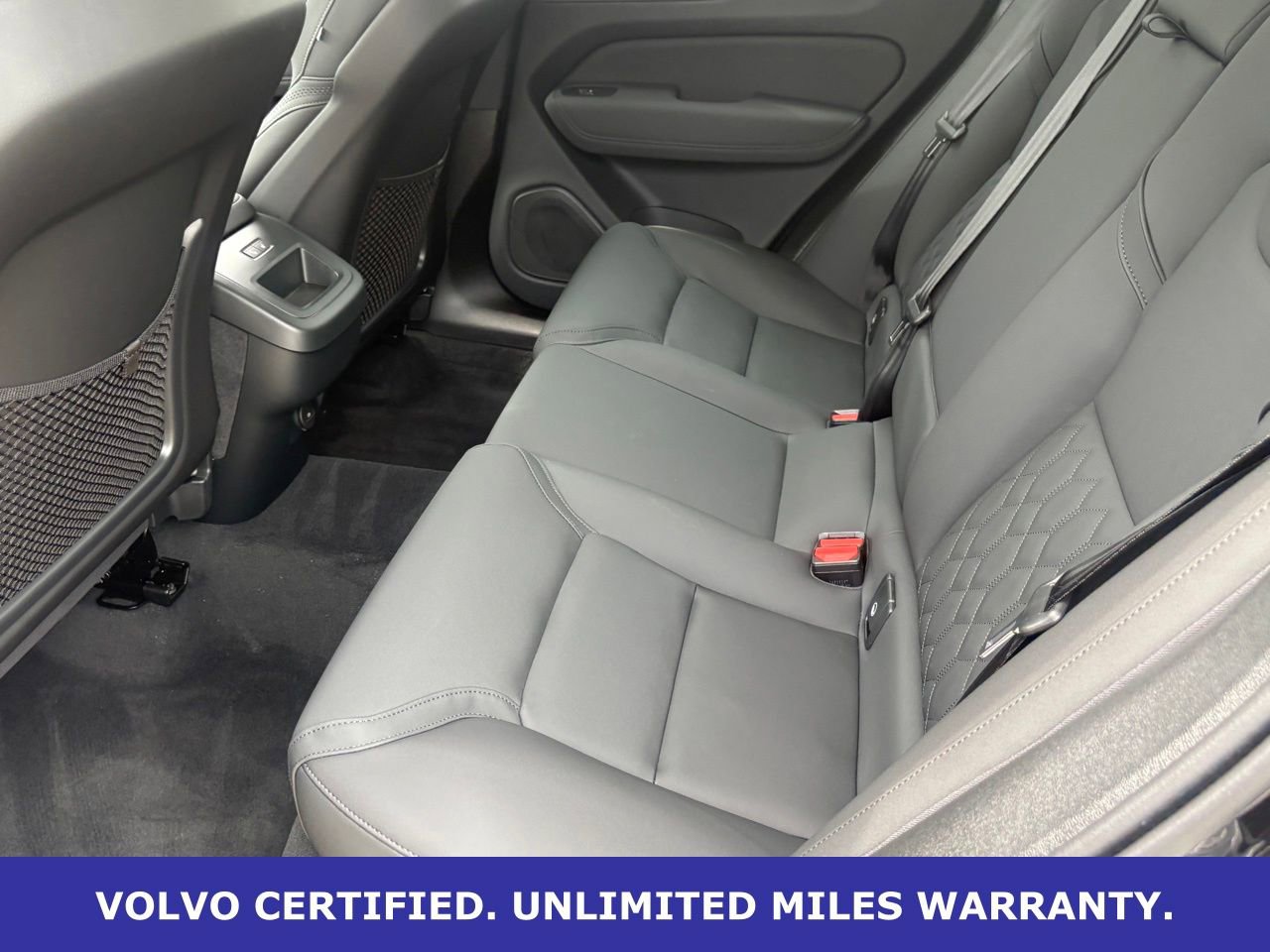 New 2026 Volvo XC60 B5 Plus w/ Protection Package Premier image 30