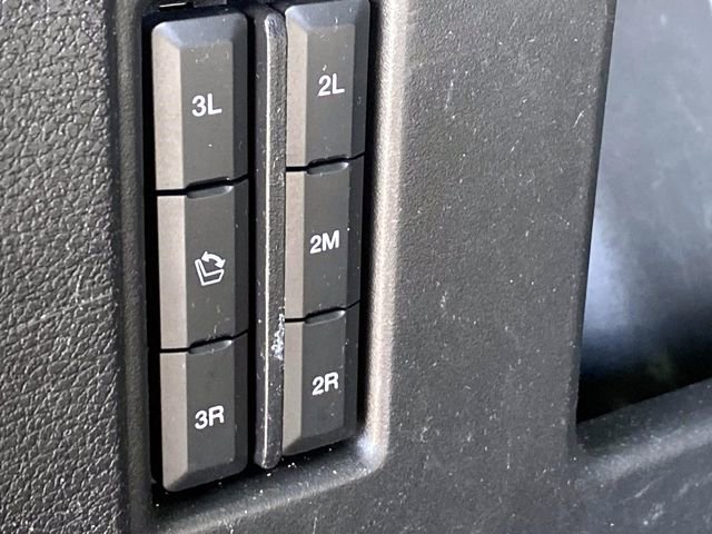 Used 2019 Ford Expedition Limited w/ Equipment Group 302A image 7