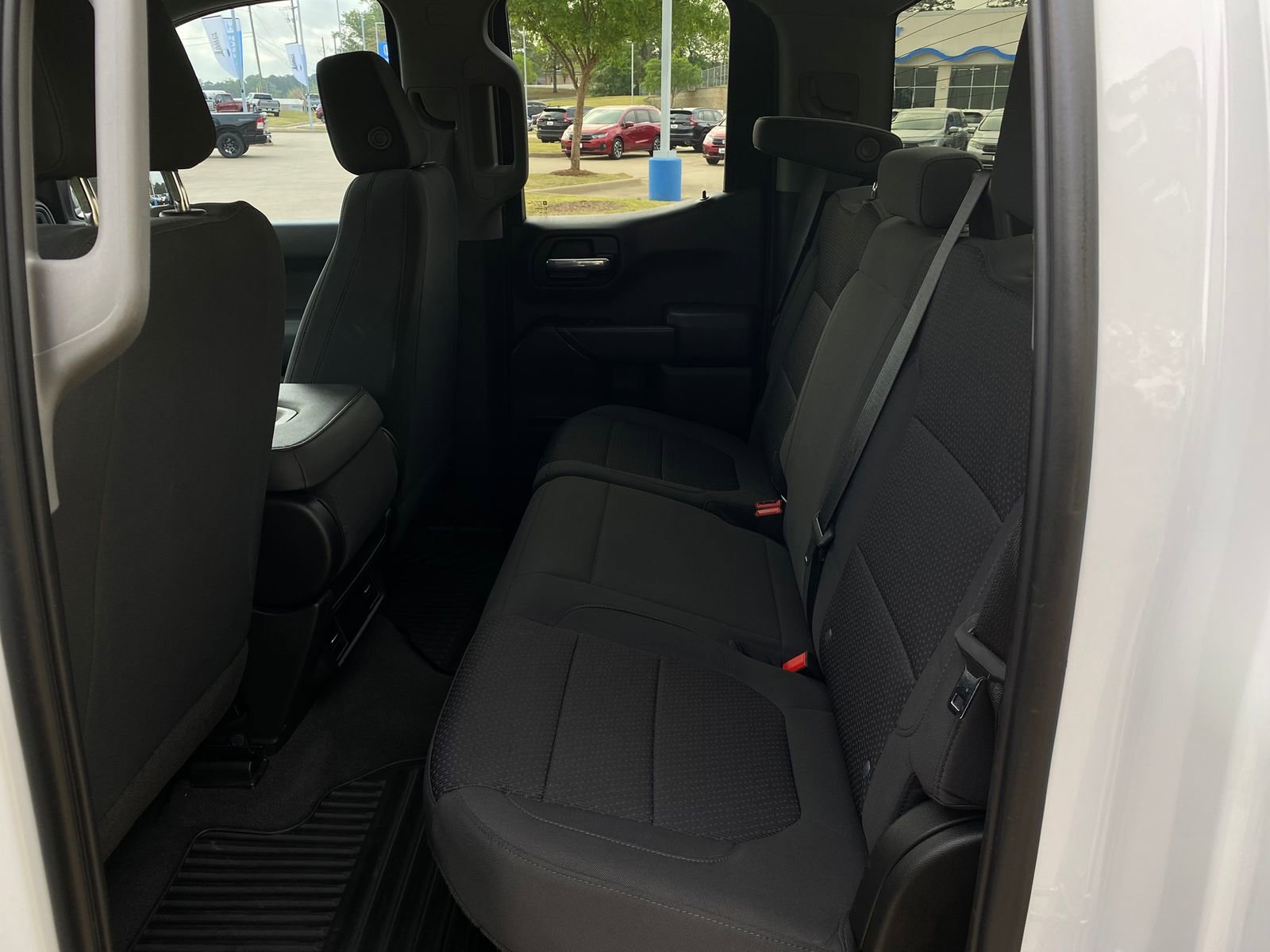 Used 2021 Chevrolet Silverado 1500 Custom image 28