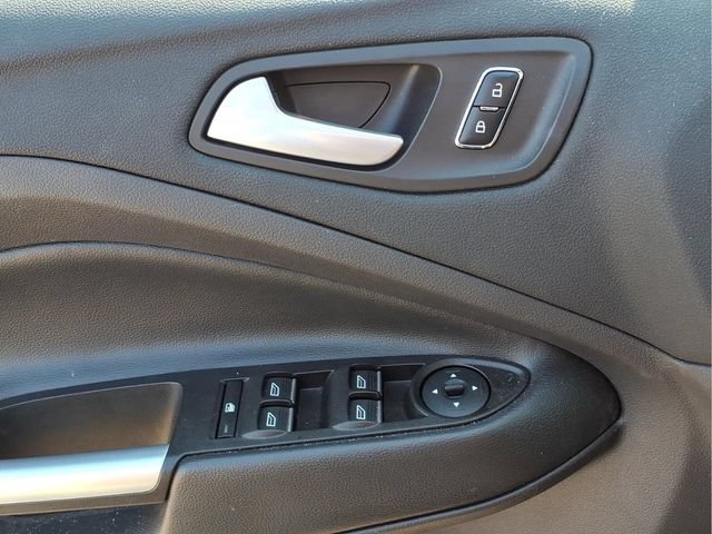 Used 2016 Ford C-MAX SEL w/ Equipment Group 302A FWD image 17