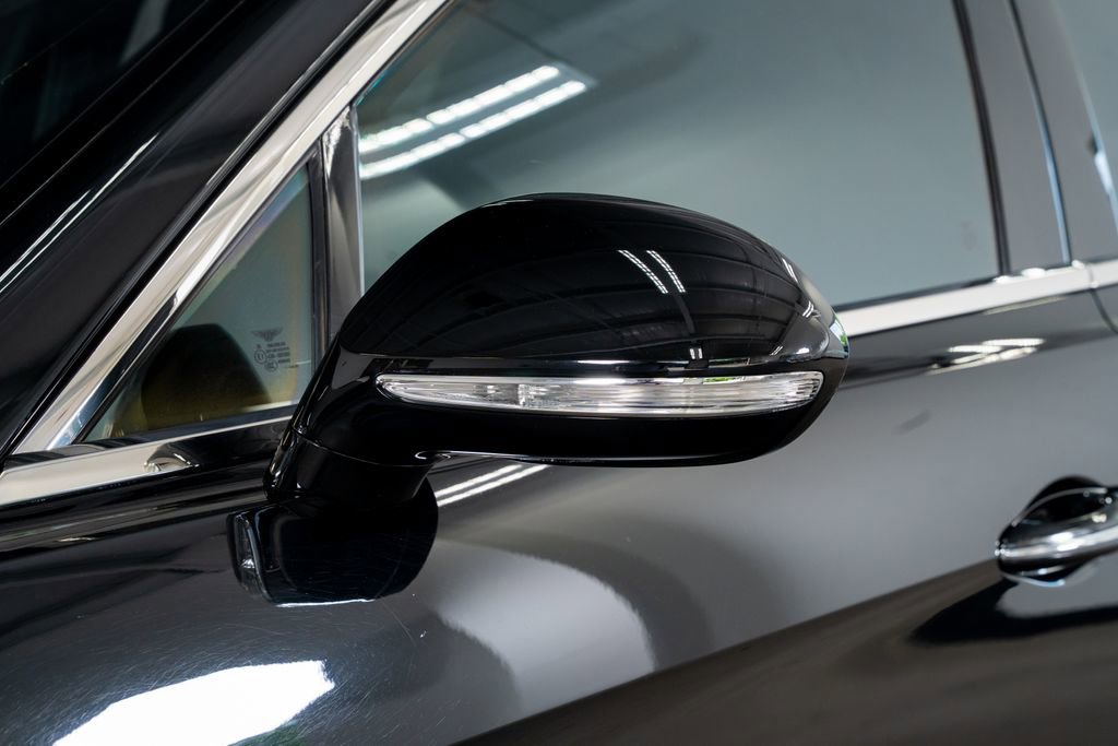 Used 2015 Bentley Flying Spur V8 AWD/4WD image 24