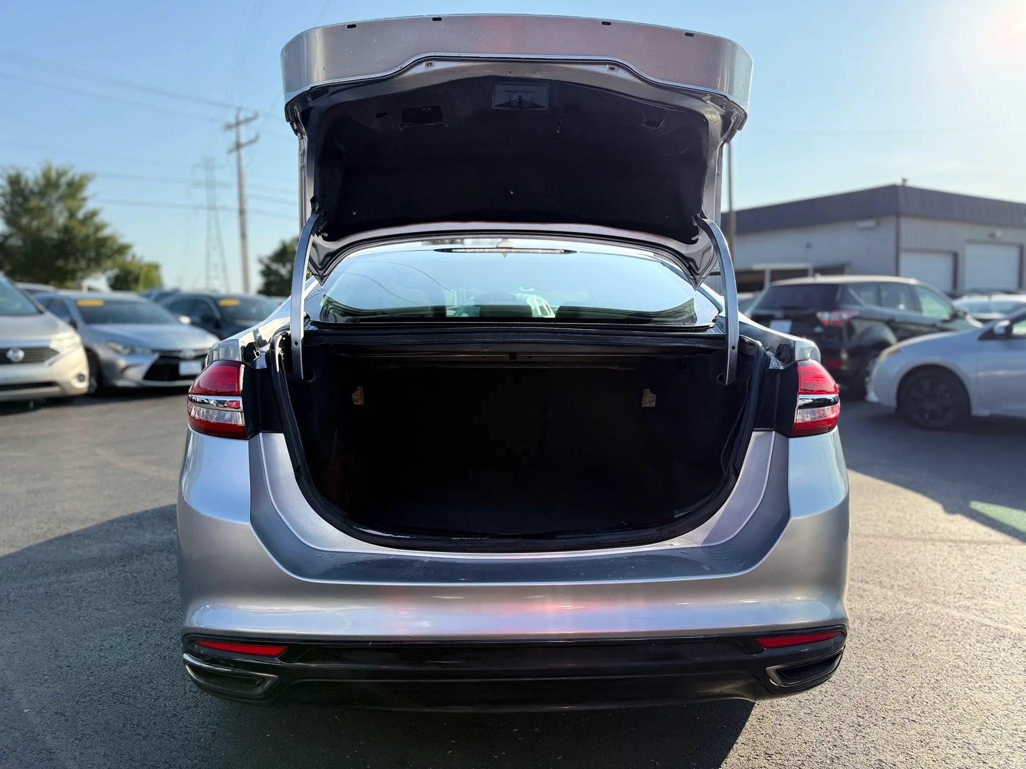 Used 2020 Ford Fusion S FWD image 35
