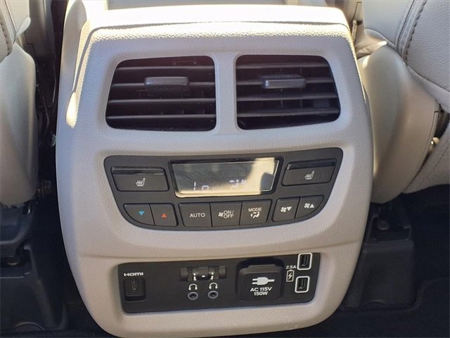 Used 2020 Honda Pilot Touring image 10