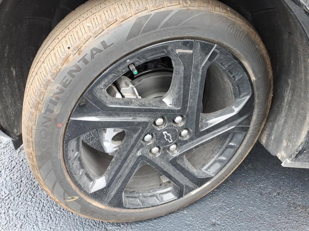 New 2026 Chevrolet Equinox EV RS image 16