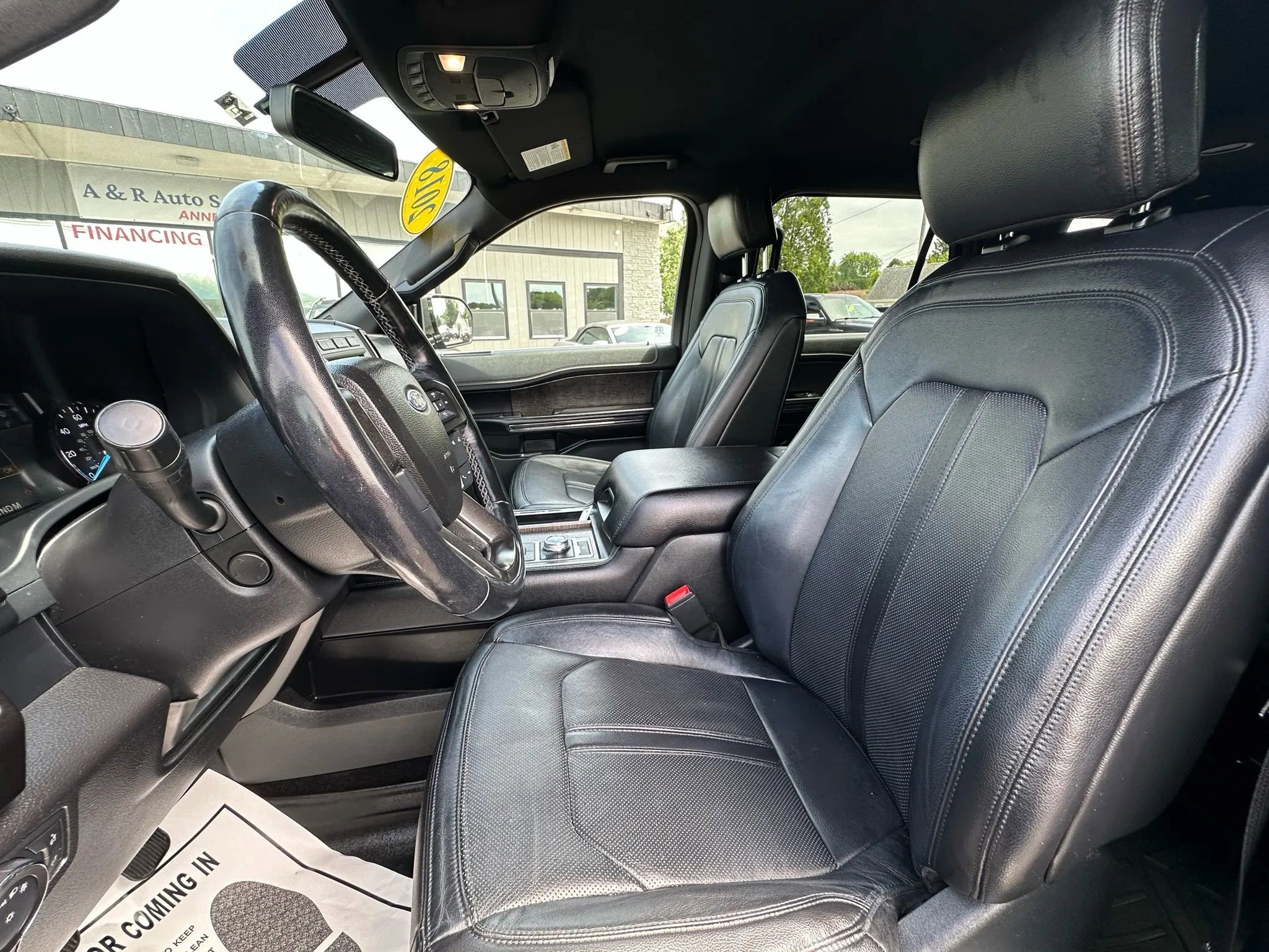 Used 2018 Ford Expedition Max Limited image 14