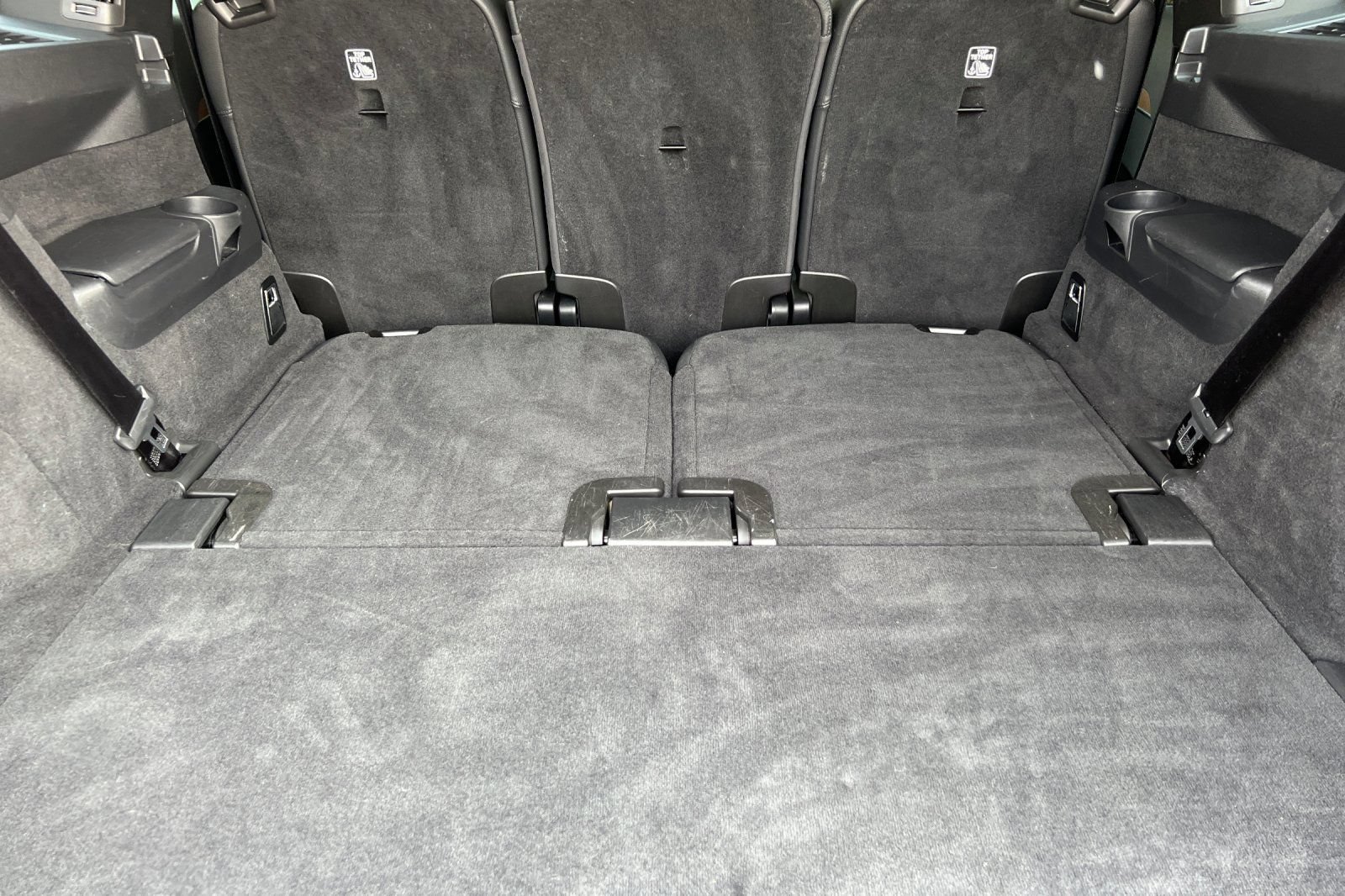 Used 2023 Volvo XC90 B5 Plus AWD/4WD image 17