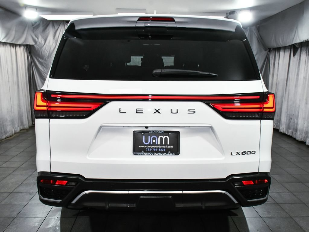 Used 2024 Lexus LX 600 F Sport AWD/4WD image 5