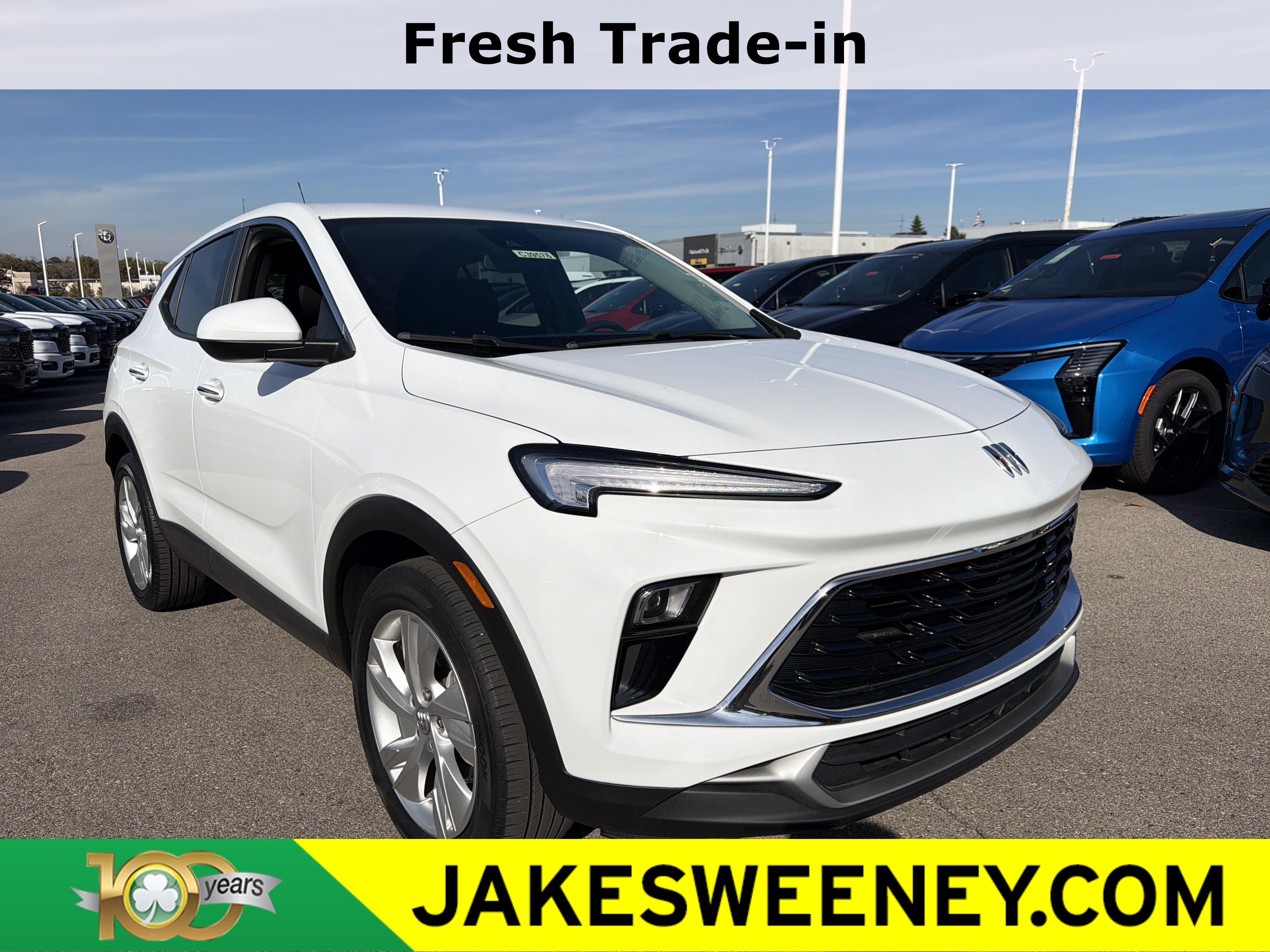 Used 2024 Buick Encore GX Preferred FWD image 1