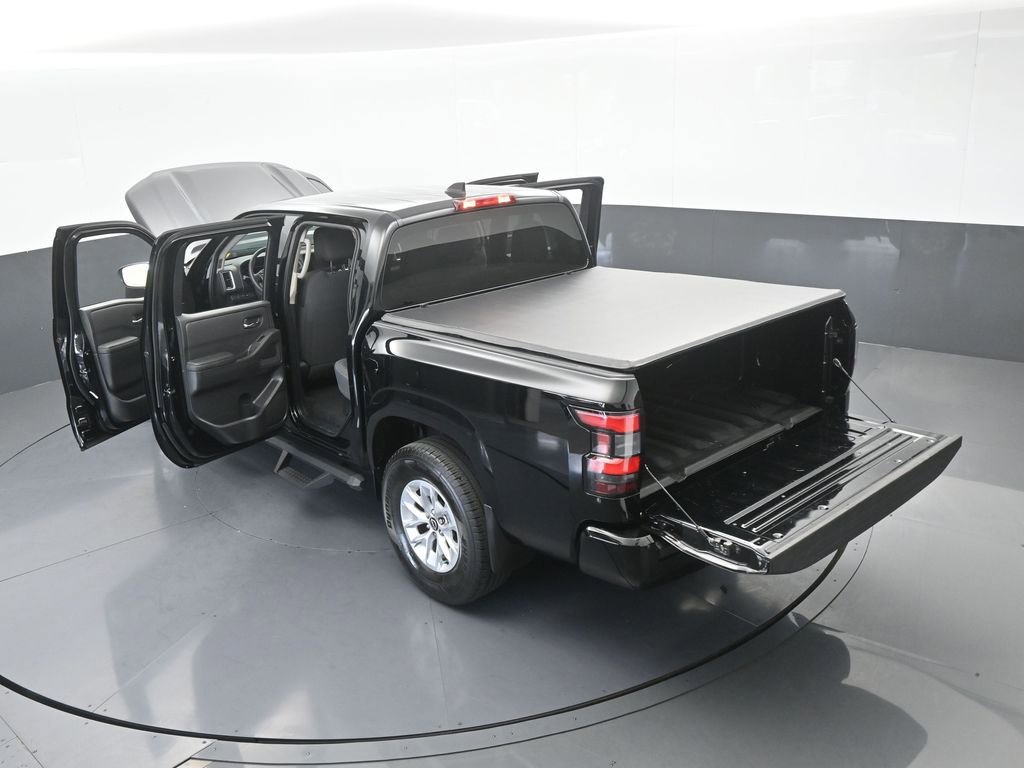 Used 2024 Nissan Frontier SV image 60