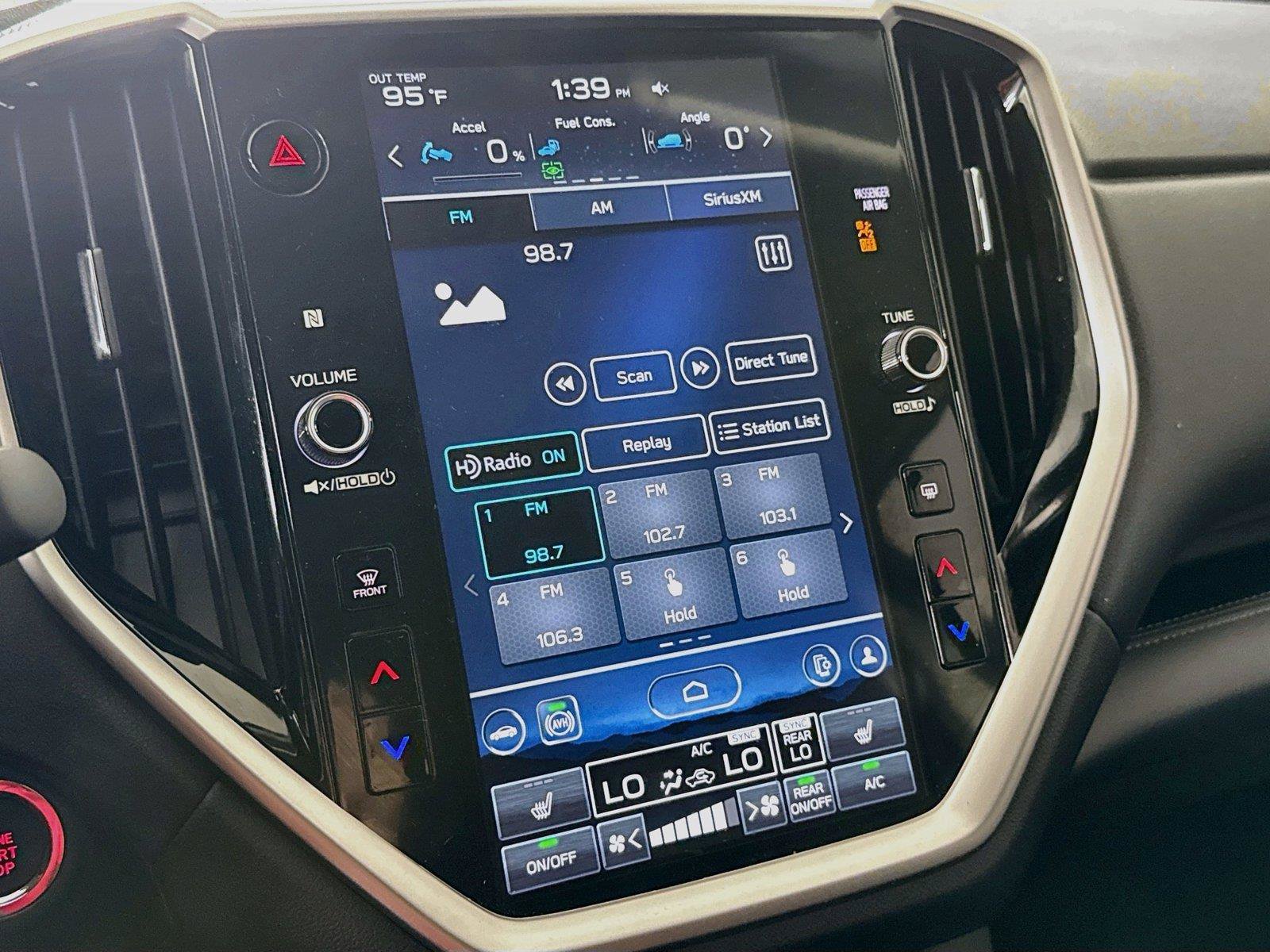 Used 2025 Subaru Ascent Limited AWD/4WD image 15