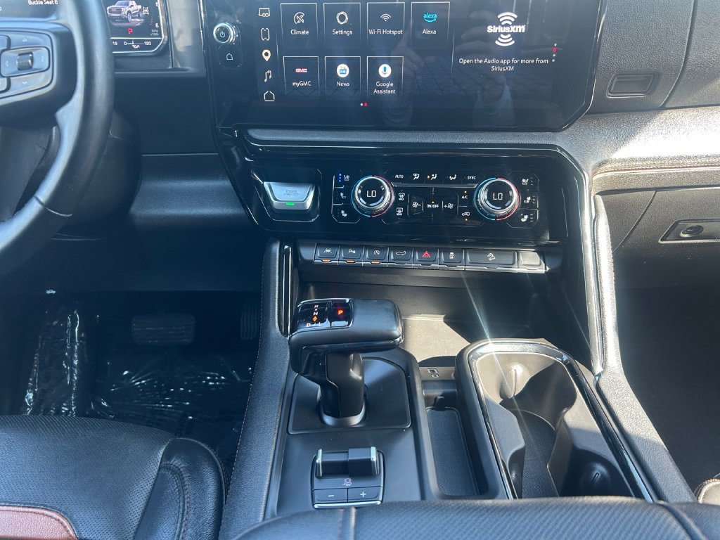 Used 2025 GMC Sierra 1500 AT4 AWD/4WD image 12