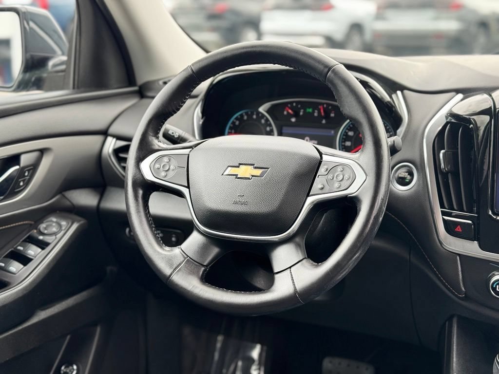 Used 2020 Chevrolet Traverse LT AWD/4WD image 14