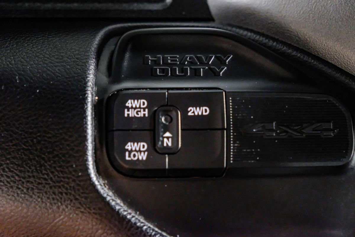 Used 2020 RAM 2500 Big Horn w/ Night Edition AWD/4WD image 25