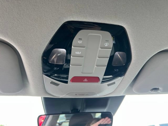 Certified 2025 Kia K4 FWD image 25