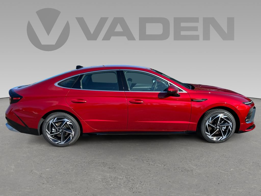 New 2026 Hyundai Sonata SEL image 2